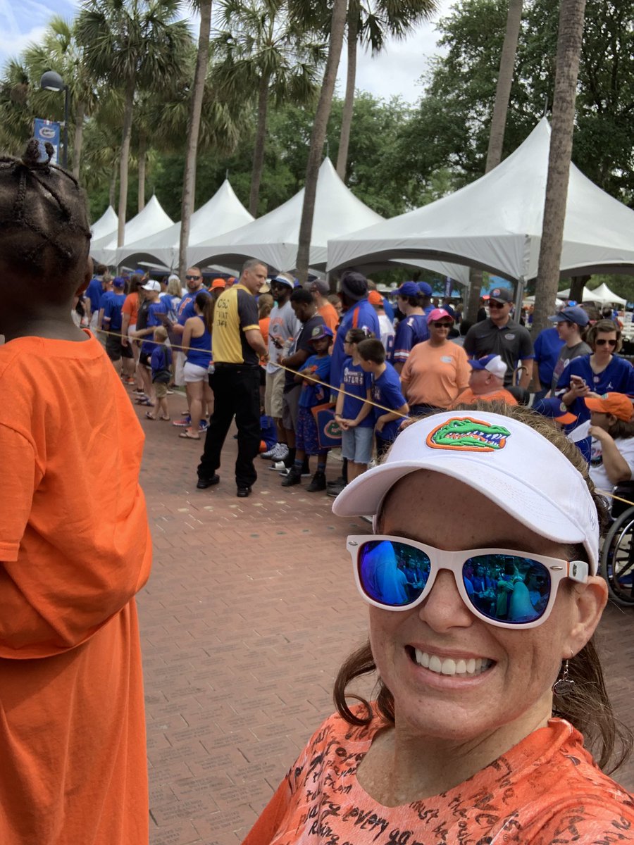 ktharris's tweet photo. @Mr_1_Bit #OBGame #WeChompWeekend  #GoGators https://t.co/cwEO82BsOF