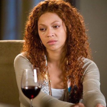issaBlack_Queen's tweet photo. #IscefeIsSomeoneWho always borrows your clothes, posts pix with caption #banyise 😖 https://t.co/L6fsZ5jxIr