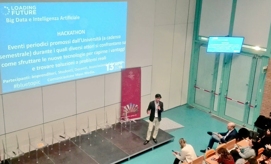 unisiena's tweet photo. #LOFU19. I gruppi #bluetopic presentano proposte su nuove tecnologie: le applicazioni tra #Fintech e #genomica. #LoadingFuture https://t.co/iKwCer4Vyy
