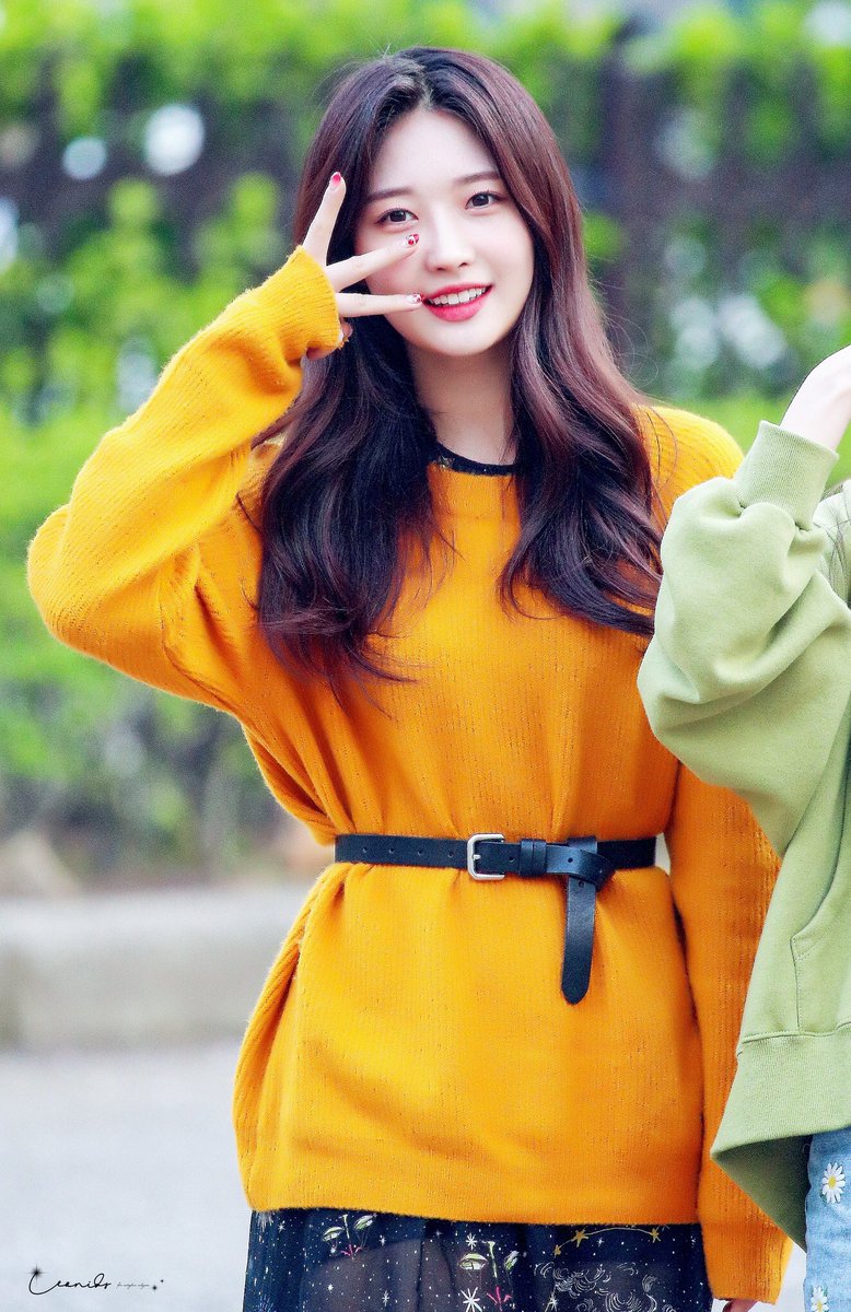 ksihyeonloops tweet picture