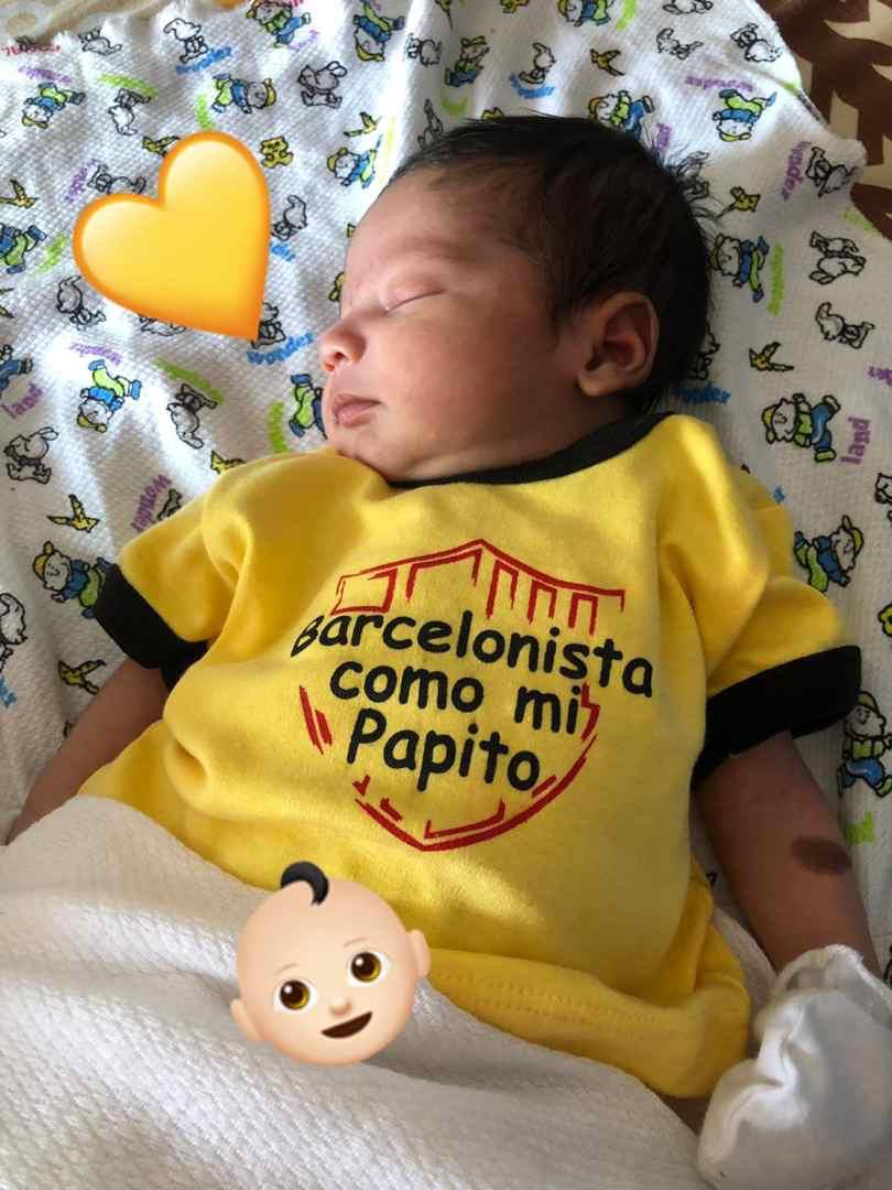 freduchu's tweet photo. EMILIO LUNA GARCIA BARCELONISTA DE NACIMIENTO COMO EL PAPA Y COMO EL  ABUELO LUNA https://t.co/mzYj3EY4bx