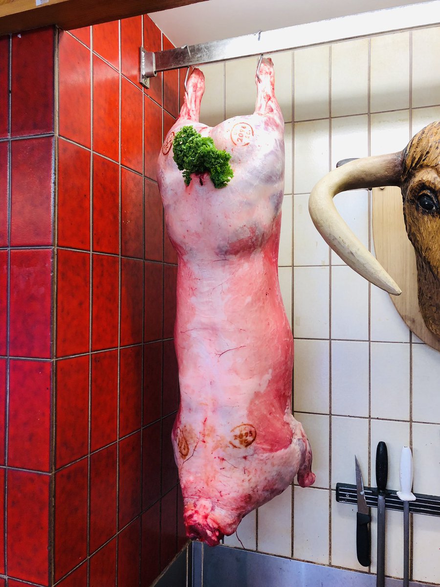frostybutcher's tweet photo. Oh... while I think on. We’re  going to have a @frostybutcher Easter competition. 

Some lucky sod will win a beautiful leg of local Lancashire   lamb. 

Stay tuned, it starts tomorrow. 
#EasterTreats #CompetitionTime https://t.co/rnyQREXsuu