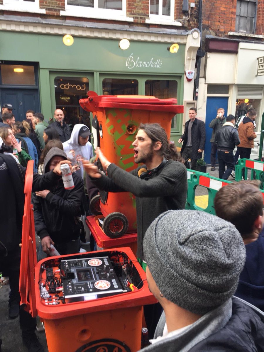 Phil Barton tweet media