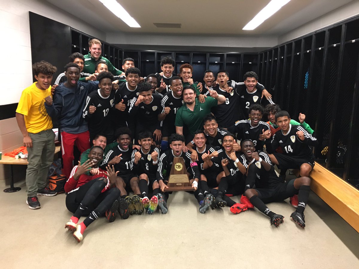 SharpstownNow's tweet photo. READY FOR STATE! Your #SharpstownHS Apollos men’s soccer team, Region III-5A champions!!! https://t.co/E2CNWrrxAP