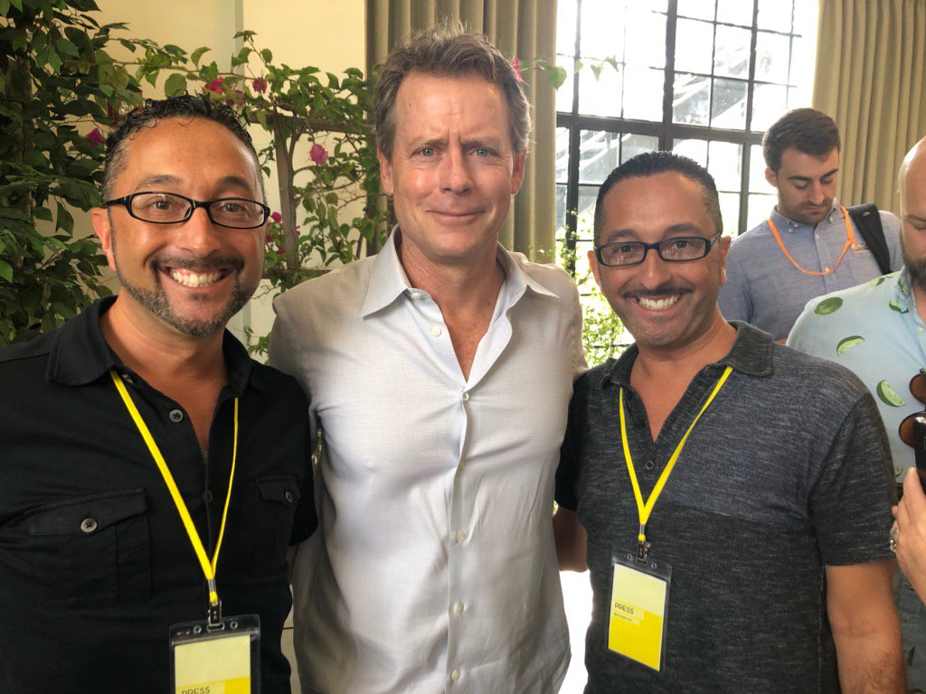 MartiniMovie's tweet photo. Hanging out with Greg Kinnear at the Sarasota Film Festival!  @MySFF @MartiniMovie 
#martiniandamovie https://t.co/zdmz1gFKRO