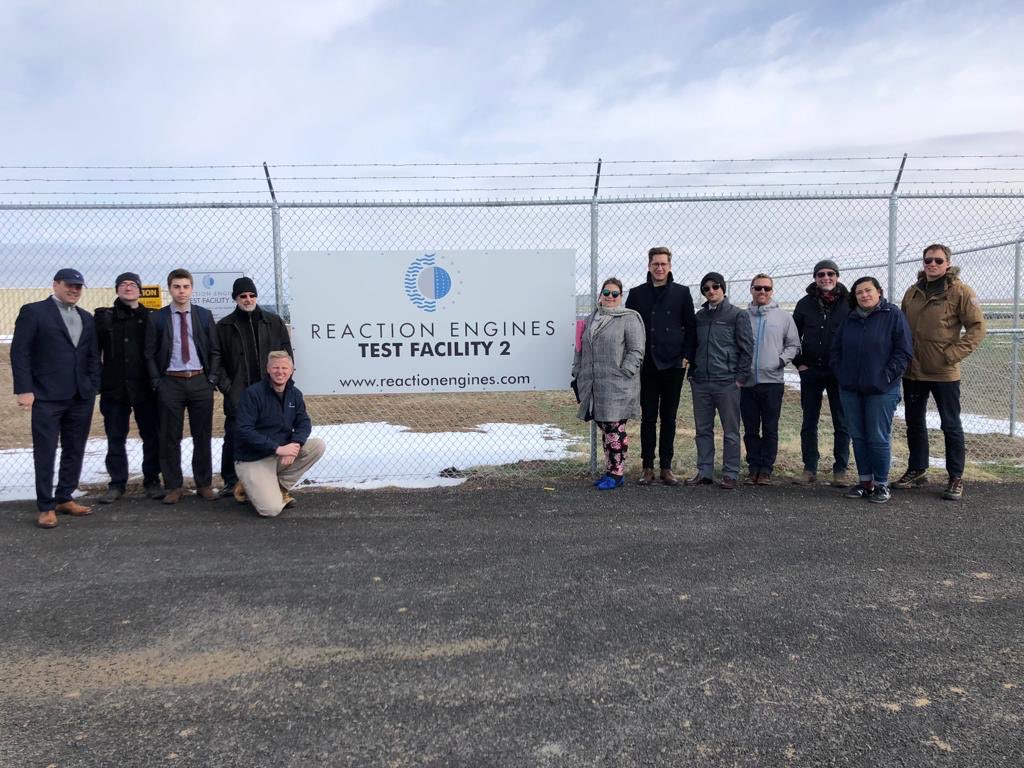 ReactionEngines's tweet photo. Great to host Air Vice Marshall Rochelle, Group Captain Owens and representatives from the @RoyalAirForce, @DefenceHQ, @dstlmod, @UKinUSA, @tradegovuk and @spacegovuk at our globally unique TF2 facility located at @air_colorado. #HotHTX #innovation https://t.co/bbp3rtDBUc