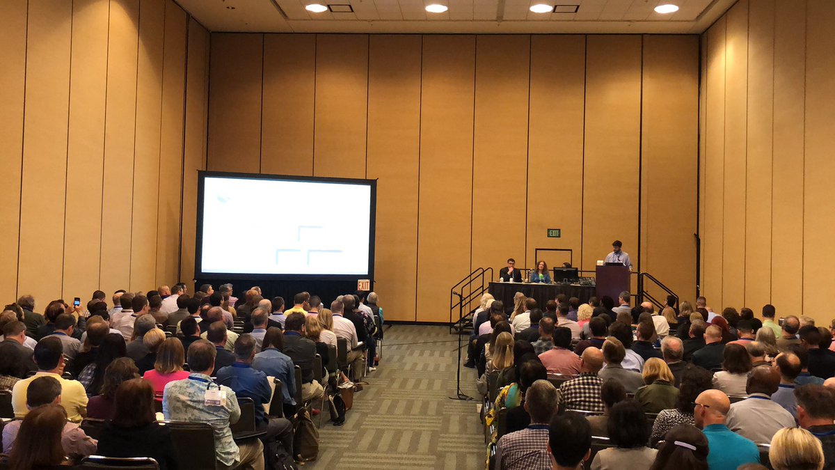 ebindernagel's tweet photo. All the sessions I’m attending on the first day of the National Planning Conference in SF are *packed* like this one re: use of public right-of-way! #NPC19 https://t.co/83XOrQoxfv