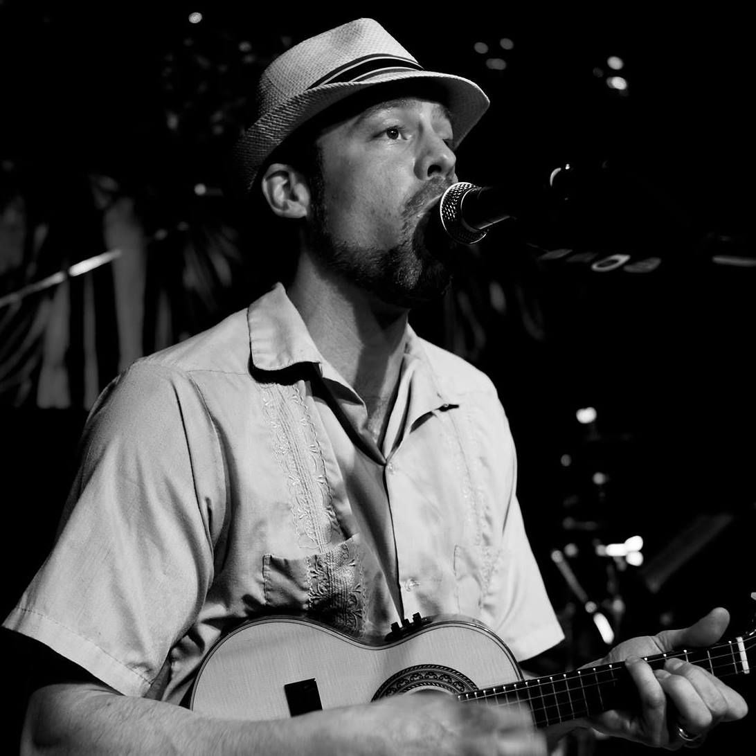 SambaFogo's tweet photo. Meet the Artists for Fogo Vivo - Living Flame: Francisco Marques, Guest Musician. 
Francisco Marques is a multi-instrumentalist and singer who has been studying, teaching and performing Brazilian music in Colorado for 17 years. Get your tickets for the show now! https://t.co/VdCxBKrf52