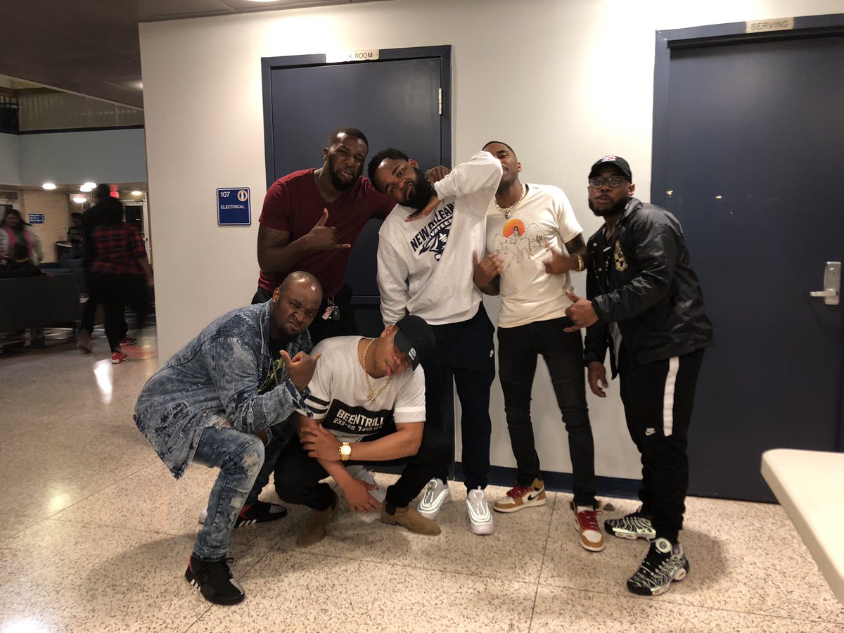 hennylebeau_'s tweet image. “When I’m with my squad, I can not do no wrong..” 🥶🤙🏾 
#ProbateSzn
#ThetaTheta
@McneeseAlphas