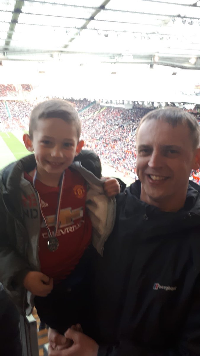 Please retweet to show <a href="/paulpogba/">Paul Pogba</a> Joseph’s medal🥇#MUFCFamily #mufc @Pa_Ward1 <a href="/ManUtd/">Manchester United</a>