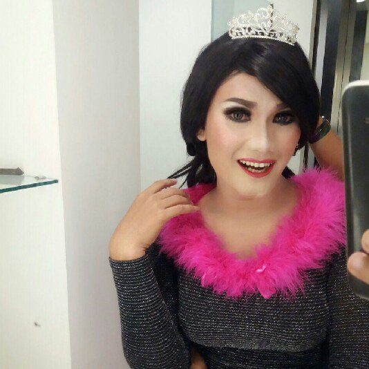 ayo pergi bersamaku > heyy on #BIGOLIVE bigo.tv/sid/2110094714…