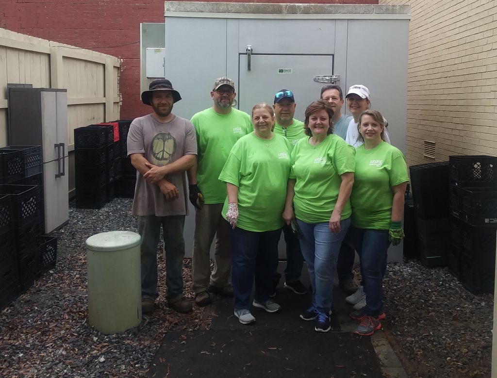 GreerRelief's tweet photo. So #thankful to be part of #HopeWeek2019 @fairviewgreer! 
Shout out to project leader Andrew Padula who led the sustainable garden volunteers &amp; the painting project leaders who patched the walls earlier this week. Y’all know how to do a project right. 
#EveryNeighborMatters https://t.co/CQ94sXHewK