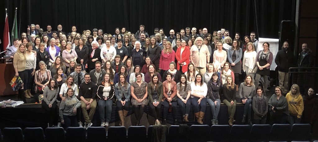 Voici notre beau groupe avec MarieFrance Maisonneuve - journée pédagogique du 8 avril sur le TDAH apprenonsensemble.com