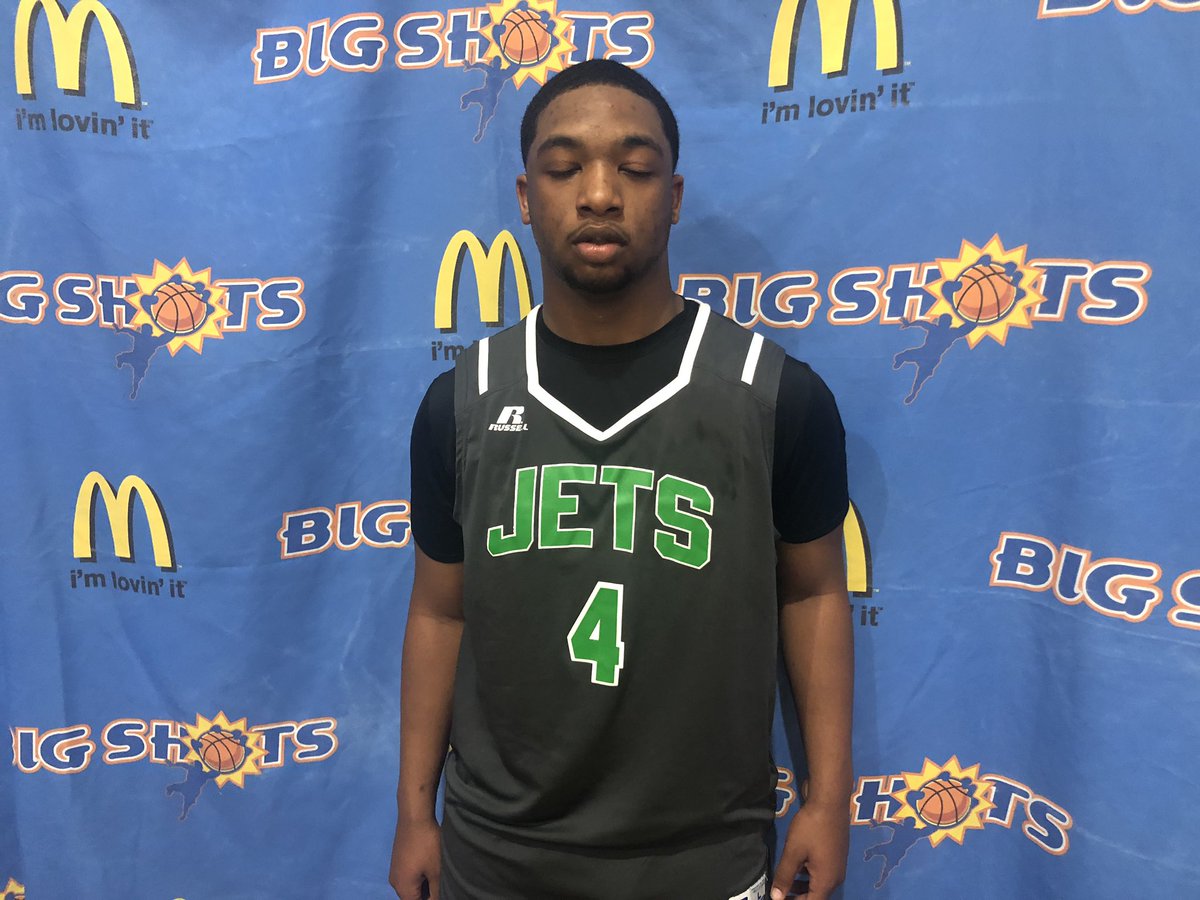 BigShotsGlobal's tweet photo. Big Shots #SCTIPOFF
17uFinal
Jets Elite- 68
Addison Lawrence-14
Ben Hollifield-13
Real Deal - 51
Miβkeem Moore-23 https://t.co/5UrqcSD8DB