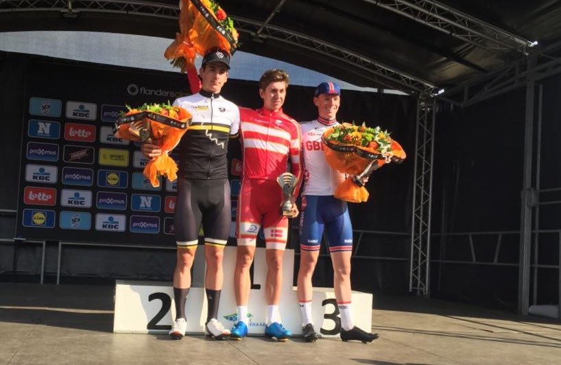bicitv's tweet photo. Giro delle #FiandreU23: vittoria del danese Andreas Nielsen #Stokbro
https://t.co/NIDVK1jKi1 https://t.co/6pdCeHYgeG
