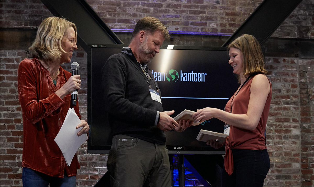1PercentFTP's tweet photo. In recognition of their long-standing partnership, @kleankanteen and @NatureBridge were honored with the Partnership Award at this year's Global Summit.
Congratulations to all of our People of the Planet award recipients and nominees!
#onepercentsummit #onepercentfortheplanet https://t.co/UJHNB1oFlZ