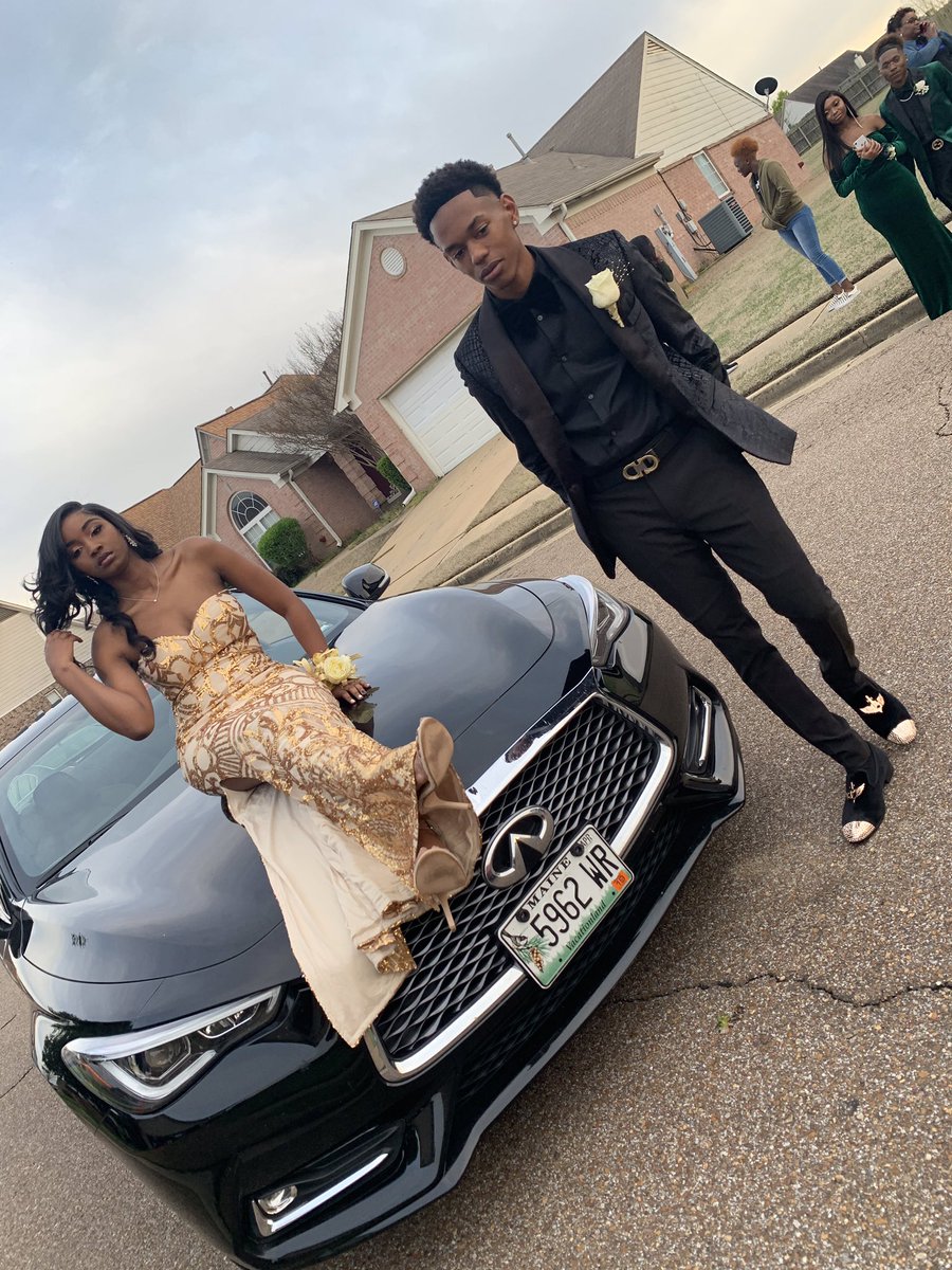 Payt00's tweet photo. Just like this coupe,she gone ride till infinity #raisingHell   #sendemstr8tohell @maiaemarii https://t.co/bU67eXrn3l