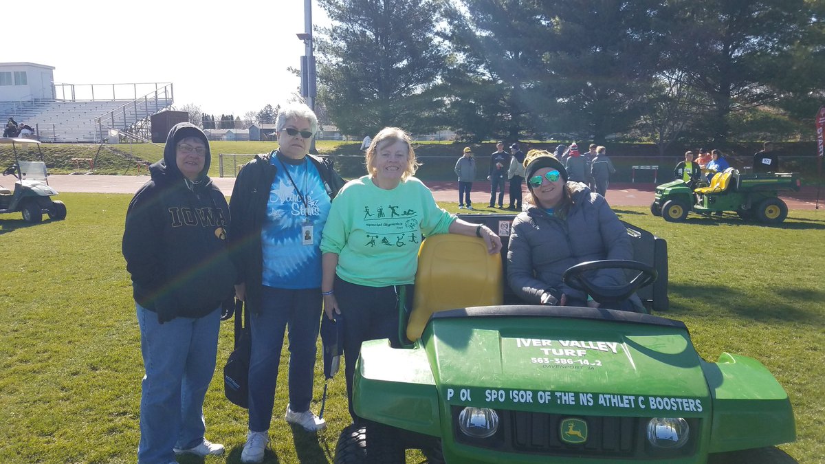 Thank you to our volunteers for helping at a great <a href="/soiowa/">Special Olympics IA</a> event and supporting our <a href="/NSSpecOlympic/">NSSpecOlympic</a> #servingothers