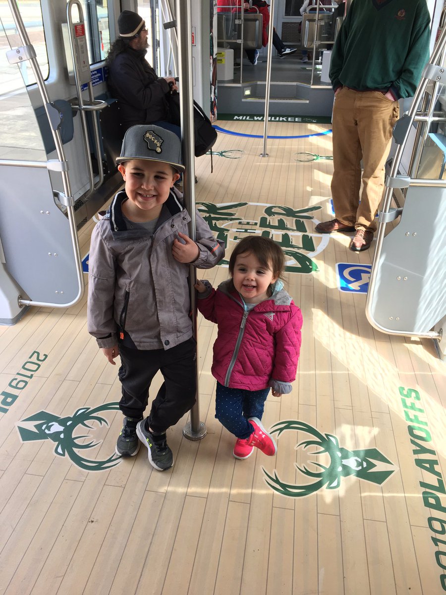 mikerohde15's tweet photo. #HoopsOnTheHop #Sweepstakes https://t.co/41pWmuqH33