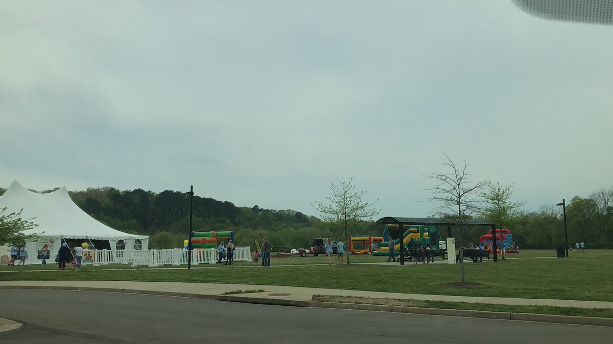 IAFF_4047's tweet photo. @CityofCantonGA is hosting their Easter egg hunt today at etowah river park at 2:00. Bring the kids for a fun family outing! #cantonga #easter #easteregghunt #family https://t.co/25qlYuLRLP
