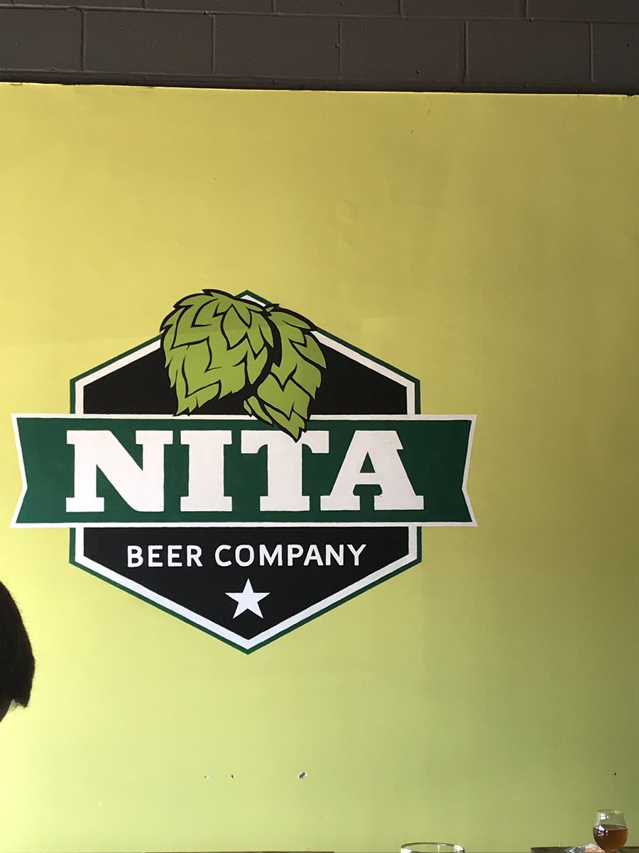 Hopped_Bothered's tweet photo. Drinking a Cranshaw Spruce Ale and Ready to brew! @nitabeerco #brewcamp https://t.co/wJ69J7DMZf