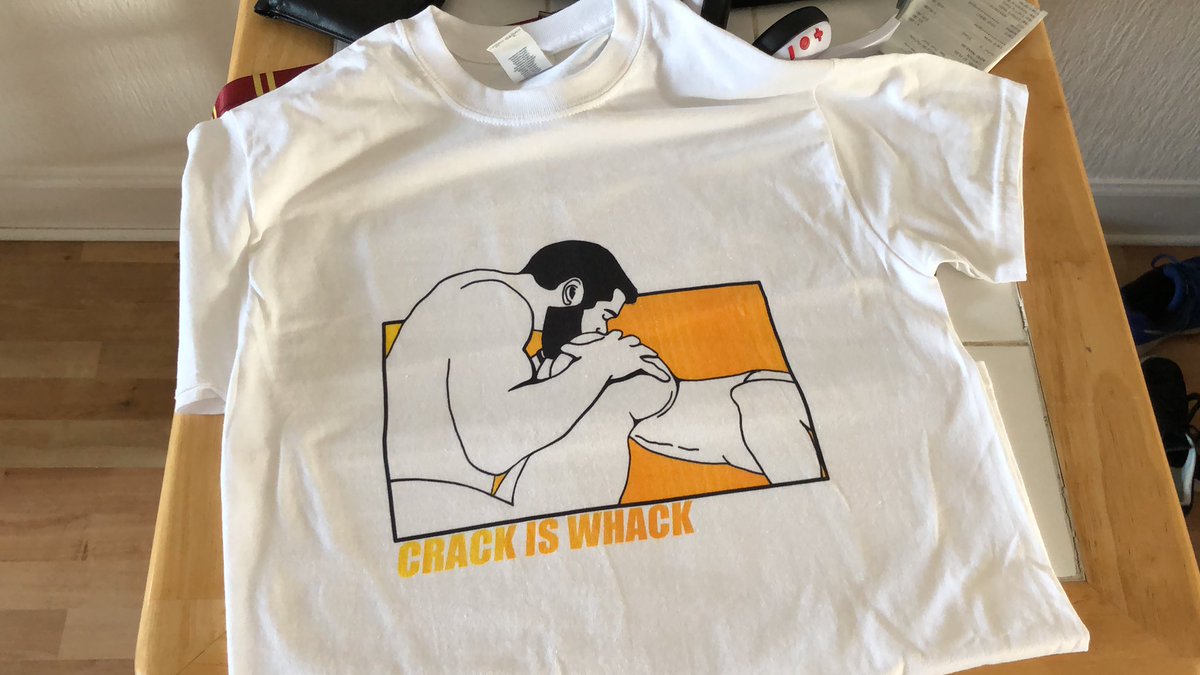 kissy4647's tweet image. New shirt from @jonnykarlwade arrived!! #crackiswhack