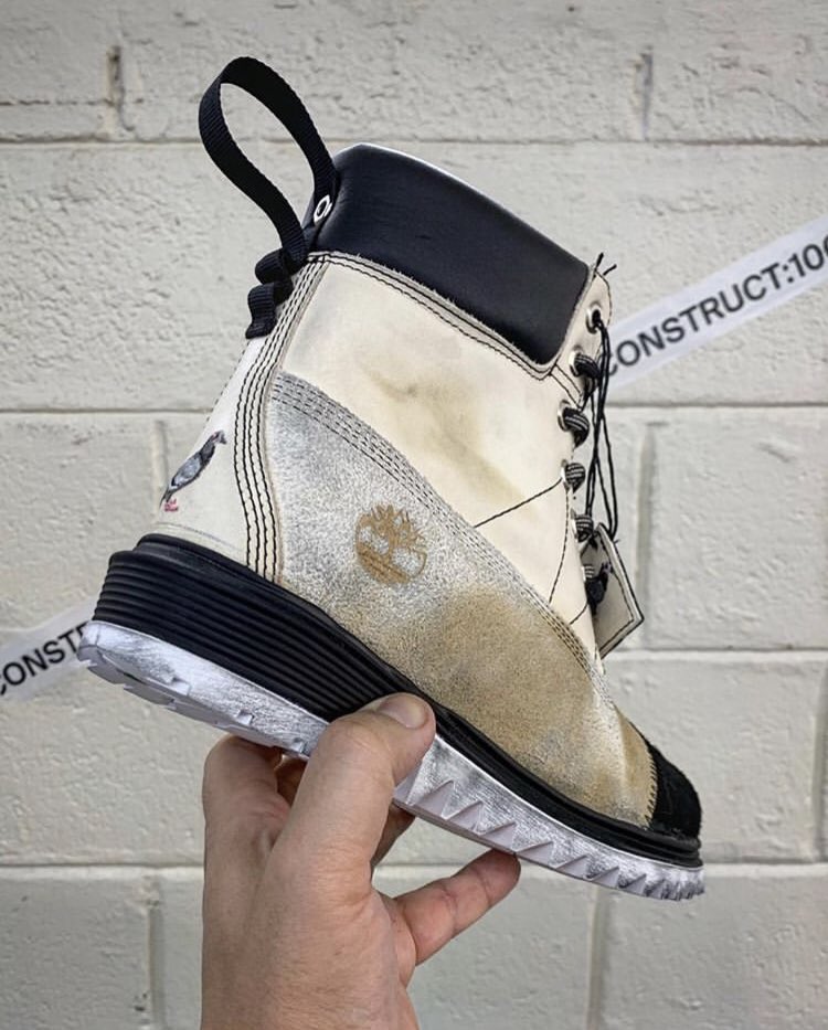 staplepigeon's tweet photo. ⚒Custom Construct⚒
@jeffstaple recently posted some @timberland #construct10061 customs. Which is your favorite 1-3? @construct10061 #FlockWithUs https://t.co/d6lJoxi40t