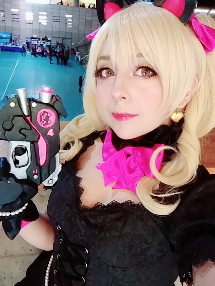 haruofarendelle's tweet photo. Ready, Player One ! Pew 🖤
ヽ(=^・ω・^=)丿https://t.co/mjoAqNyIrA Black Cat 🖤
Costume and Gun by me ✨👌🏻
#Overwatch #overwatchcosplay #overwatchdva #Dva #dvacat #hanasong #cosplay #cosplayergirl
#송하나 #Blizzard https://t.co/EgxyxS0vJ6