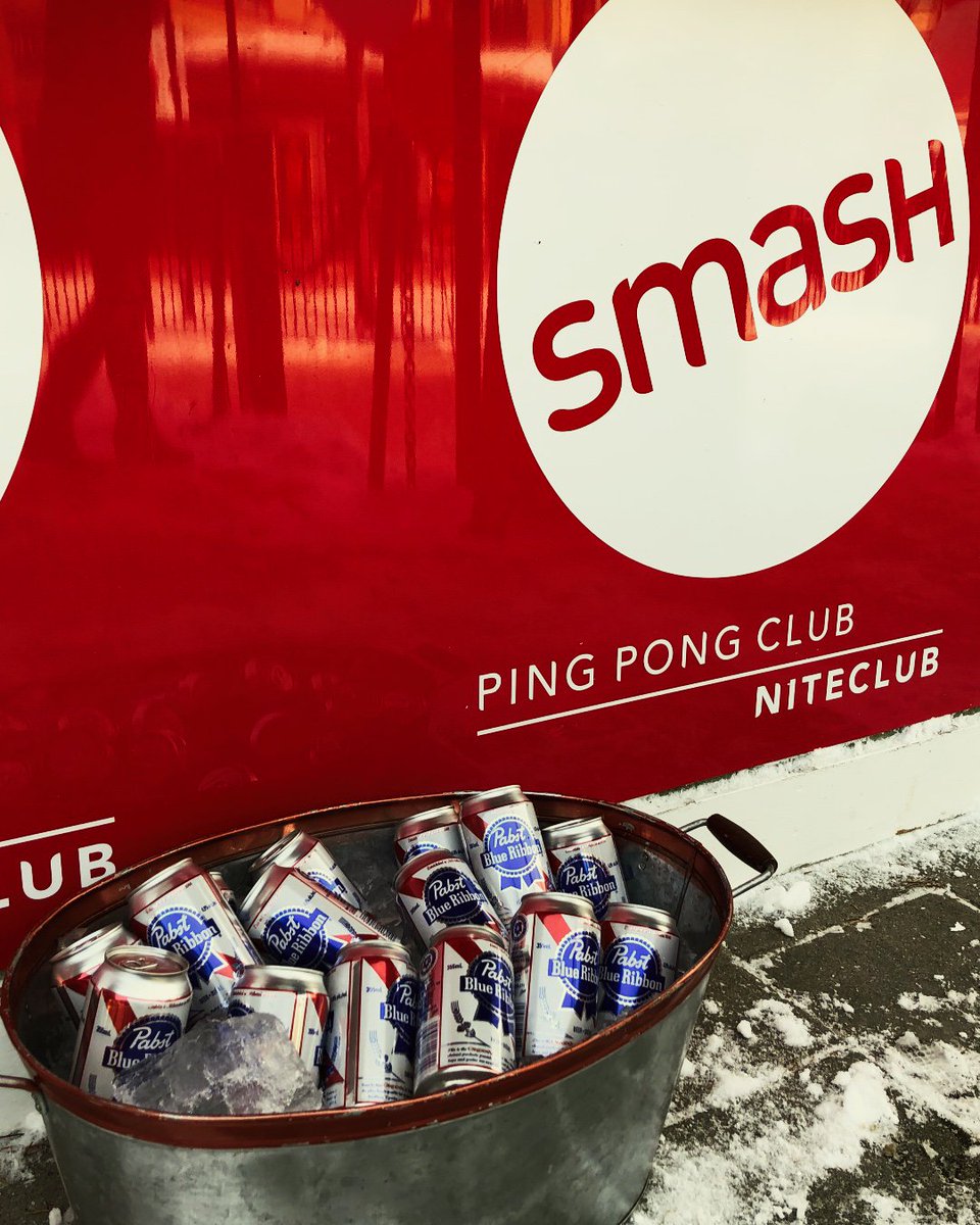 SMASHpingpongbm's tweet photo. #pingpong &amp; #beers. Enough said.
.
.
.
.
#smashatblue #cheers #funtimes #pabst #pabstblueribbon #PBR #drinkup #Saturdaysarethebestdays #friendlycompetition #villagevibe #Villageatblue #bluemountainresort #bluemountainvillage #collingwood https://t.co/mCRFteC7tr