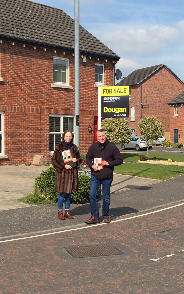 DeclanKearneySF's tweet photo. Solid afternoon's canvass in #Thaxton today to elect @Garymc1967 for #Killulltagh
Make history on 2nd May!
Vรณtรกil Gary McCleave Uimhir 1 https://t.co/WRLL40I7XB