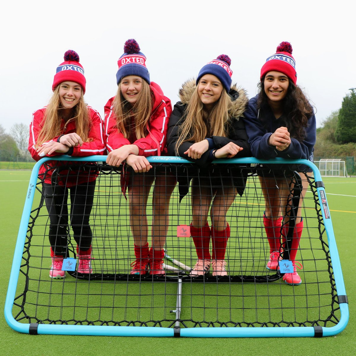 OxtedBobble's tweet photo. Happy to donate @CrazyCatchUK and @GraysHockey emoji balls to @OxtedHC juniors as a result of our fundraising efforts 😍 #oxtedbobble #bobbletastic #bobblebye https://t.co/v0kX62Y9oN