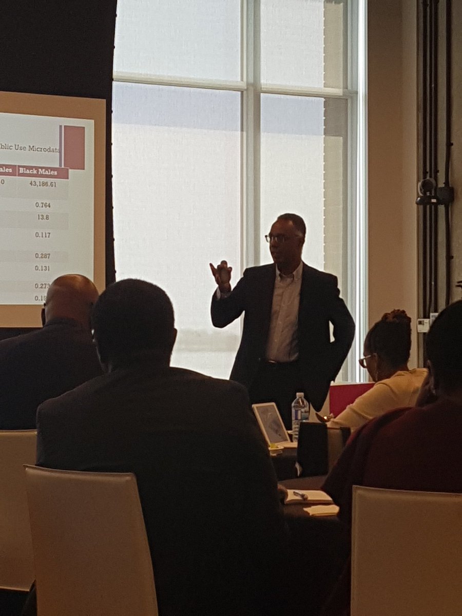 DurhamDBEN's tweet photo. ONABSE 5th Annual Provincial Conference Dr. Gervan Fearon, President of Brock University
#ONABSE2019
#DBEN https://t.co/uwINFfuOlX
