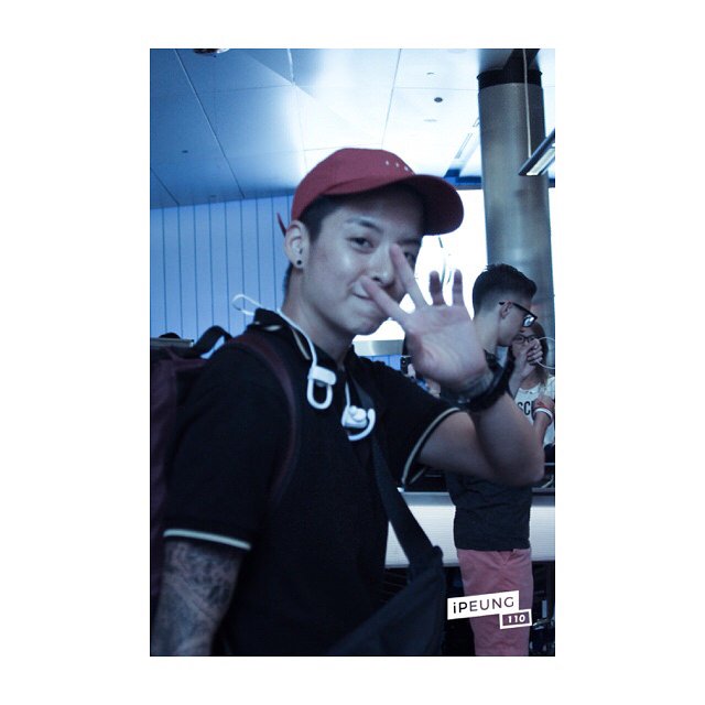 fxfits's tweet photo. :¨·.·¨:                                                        
 `·.. #엠버 ♡ amber
 .*˳✧༚ https://t.co/A5KPGZDh9u