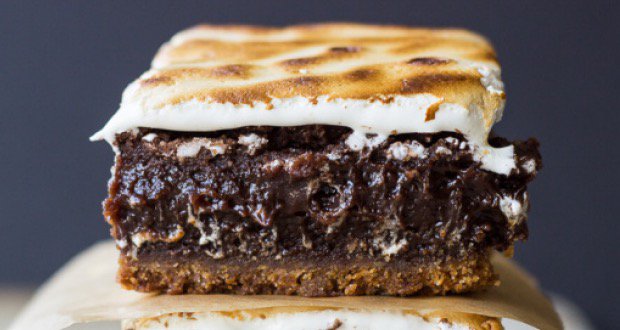 RVOutletMallTX's tweet photo. Because one make to make s'mores just isn't enough! https://t.co/VYWgIlAnhb https://t.co/xEWtjJB67W
