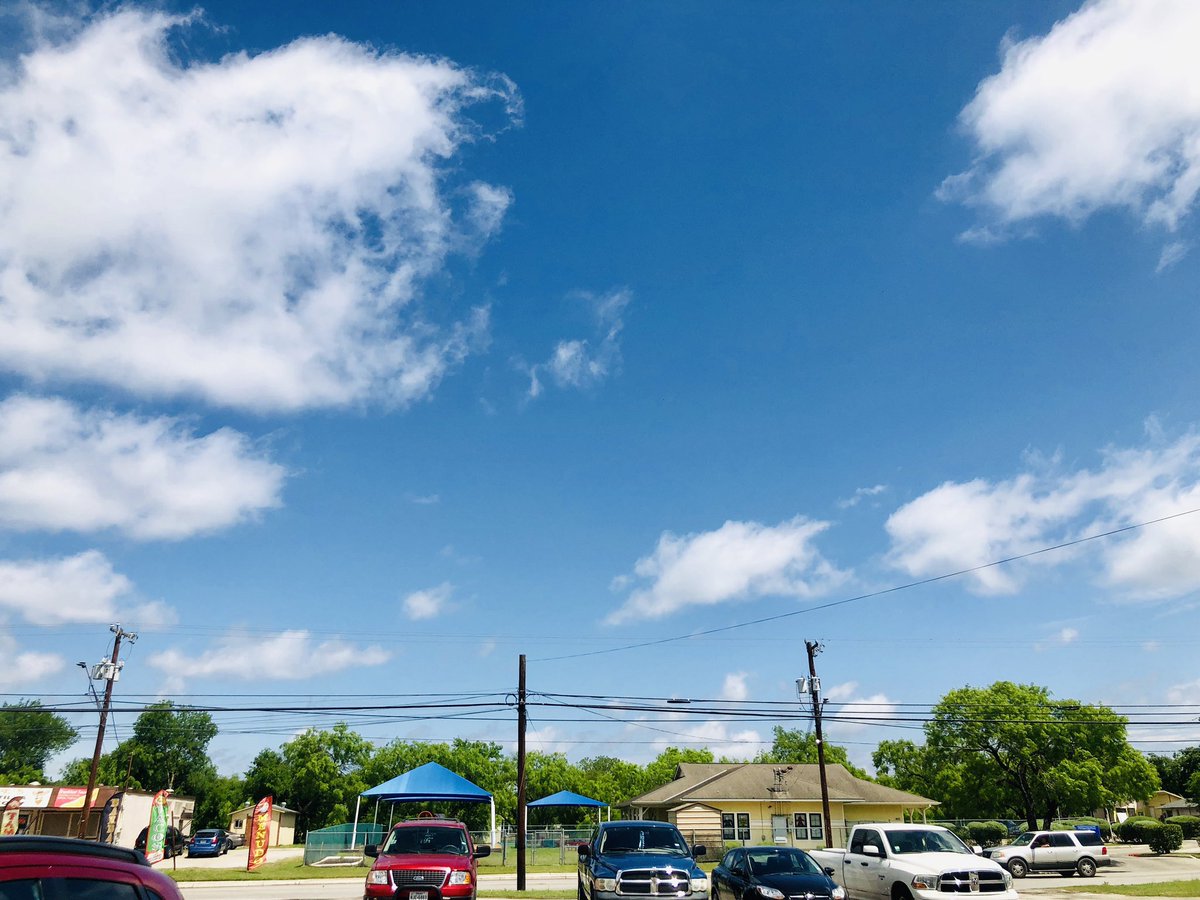 ssccofficial's tweet image. 1 hr difference! Texas bipolar af