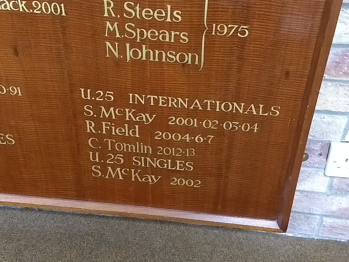 Neil Armstrøng tweet media