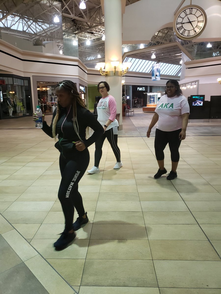 DeltaOmegaAKA's tweet image. Just in case you missed us! We'll see you next Saturday at the same time and location 7am-9am Southpark Mall. Nothing like being pretty, fit, and blessed! #WomensHealth #TargetII hit the🎯 #AKA1908 #DOHeart #EXCELLENCE