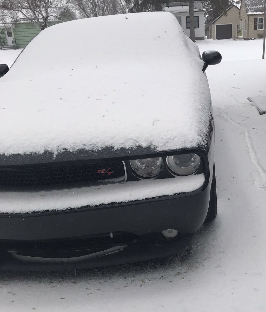 Wickedlyboosted's tweet photo. Wishing this blizzard didn’t hit #Minnesota so we could start the car season this #saturdaymorning ❄️
@Dodge @OfficialMOPAR https://t.co/TKAIVzBEnQ