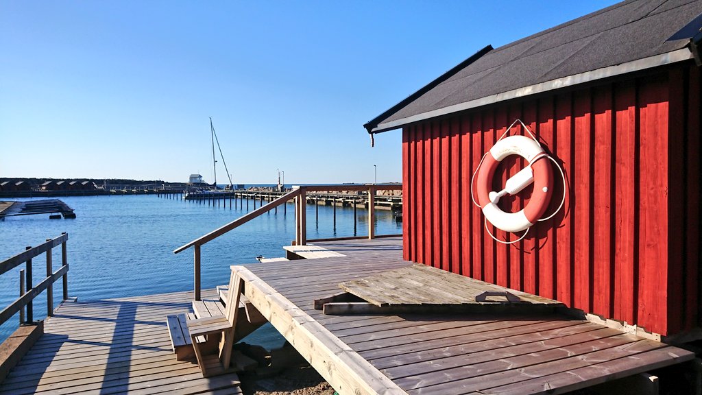 FrokenFlipp's tweet photo. @lotta_2000 Våren väntar på dig i #Haverdal ⚓ https://t.co/k8hkcTuOZs
