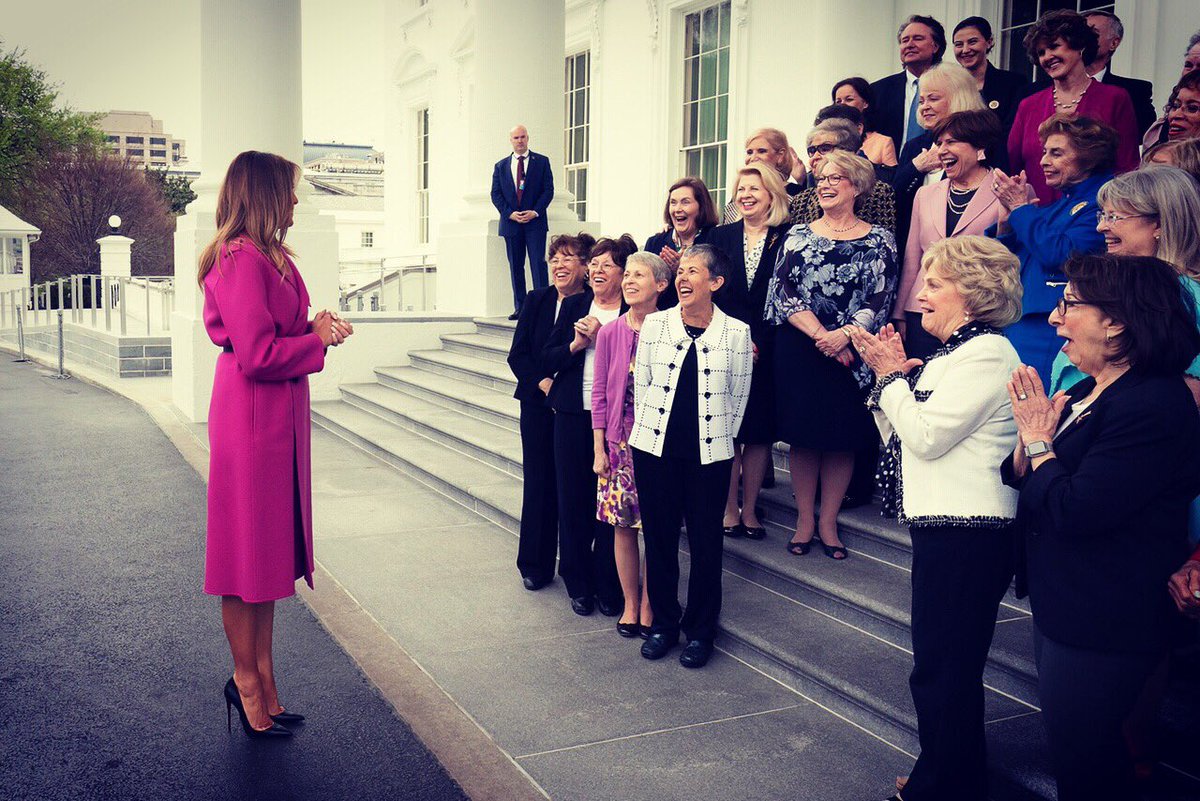 FLOTUS45's tweet photo. So grateful to all the @WhiteHouse volunteers who give their time &amp; talent helping in so many ways.  Thank you for all you do! #VolunteerWeek https://t.co/mi53Cd7KvX