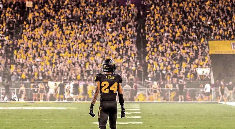 ZDuncan13's tweet photo. Extremely Blessed To Announce That I Have Received My 3rd Offer To Arizona State University #ForksUp  @CoachGonzASU @AntonioPierce @adamgorney https://t.co/srprrT10ky