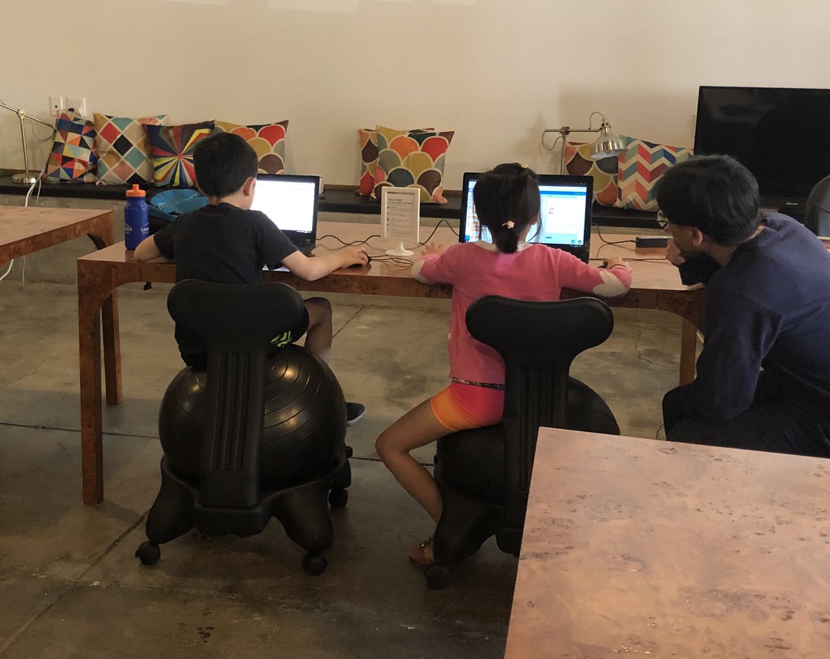 convert2code's tweet image. So excited to be exploring Scratch with Ken Richards this afternoon! It’s amazing to see such a passion for coding in such a young crowd! #coding #scratchworkshop #converttocode #lancasterpa #lancaster #learntocode #codingforkids #kidscoding