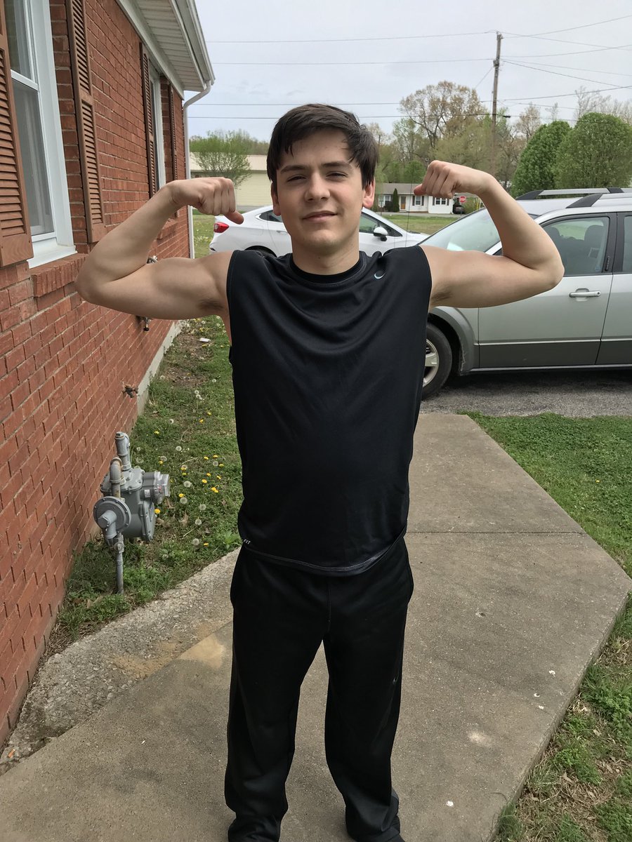 LandonGunterman's tweet photo. #flexforBray https://t.co/QrAidzR7hx