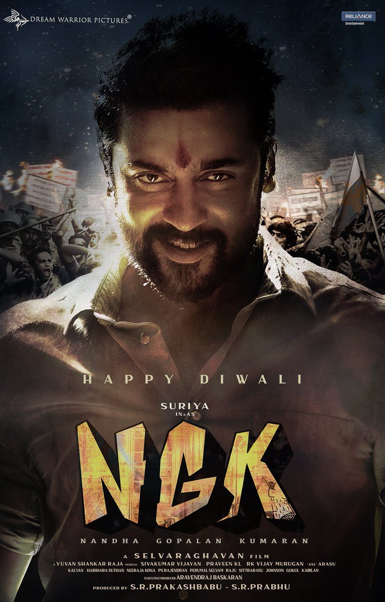 As a farmer turned politician in #NGK , As an NSG Officer in #Kaappaan and as an aviator in #SooraraiPottru . Versatility has a name and it is S-U-R-I-Y-A ⚡️⚡️⚡️⚡️⚡️
