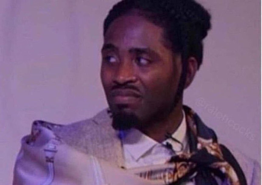 signed_thequeen's tweet image. Like, you can’t converse without them listening #triggerwords