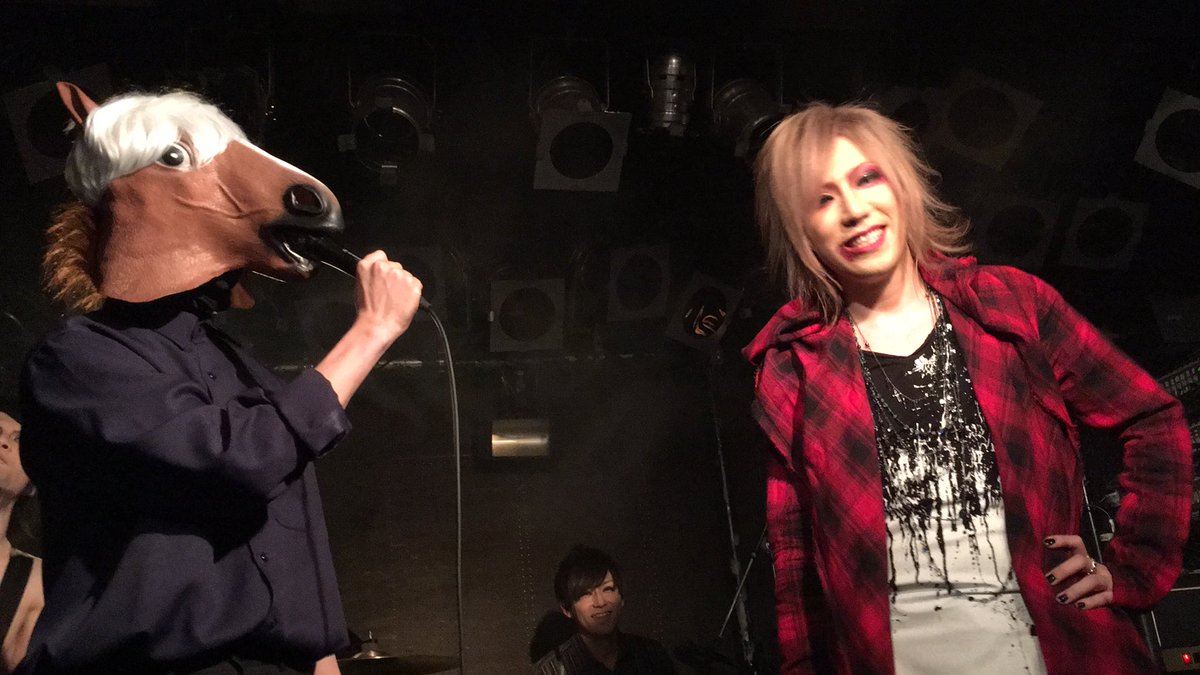 umatori_fan's tweet photo. トゥーディー&amp;馬！！！

4枚目なんかいい！！！好き！！！

#三歓四音 #鳥と馬 #Twozzy69
#恵比寿clubaim https://t.co/1qAEiXDZsl