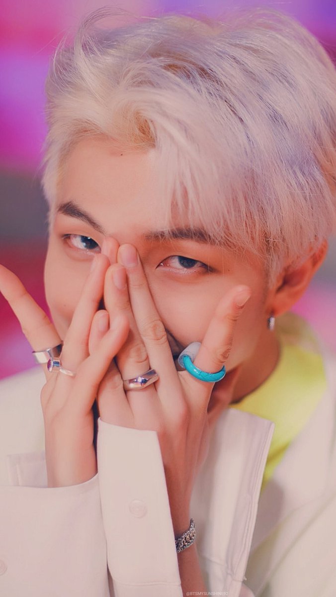 daydreamwithv's tweet photo. This is for you Namjoon #100Mforjoon #CongratsBTSon90MillionAgain https://t.co/3daUcrCA5E