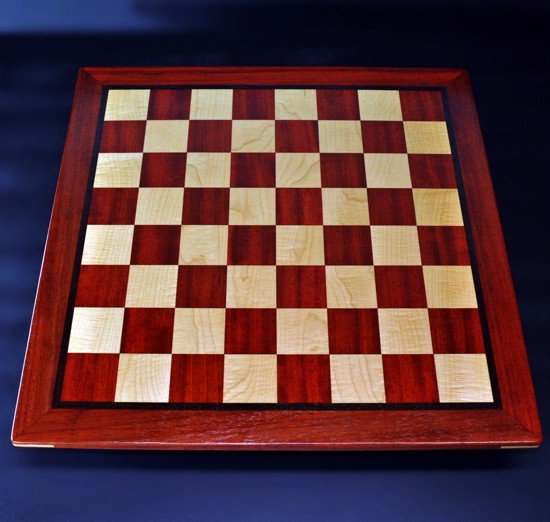 Chessboard. Стол шахматный. Деревянная мозайка шазматная доска. Мозаика из шахмат. Шахматы с мозаикой.
