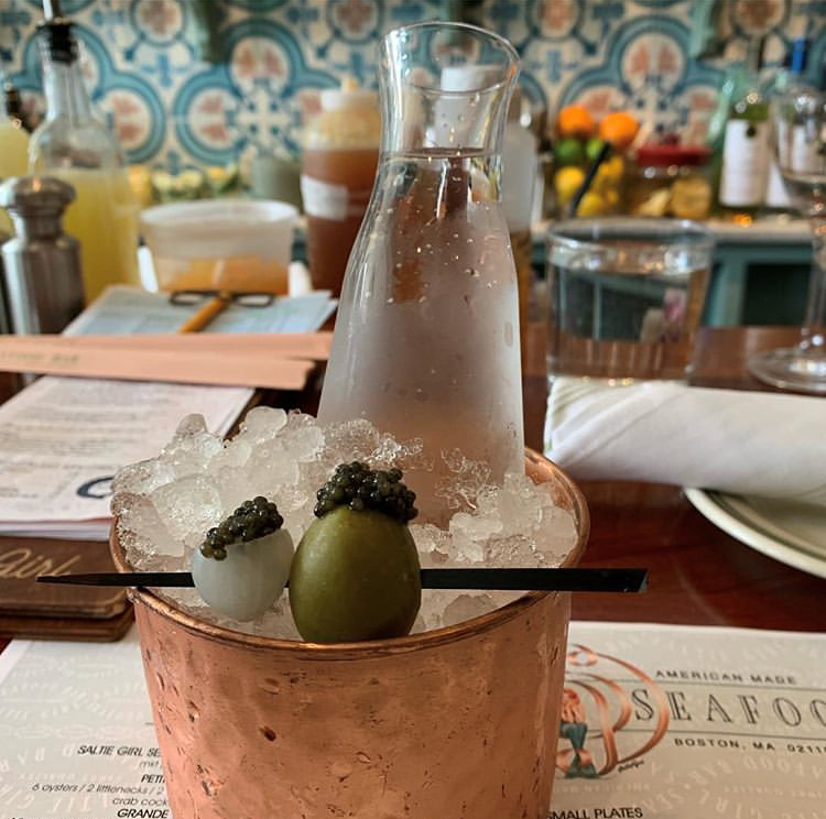 The Saltie with vodka, a Gordal olive, pickled onion, and topped with a bit of caviar is going to be your new favorite. PC <a href="/__ayuu__/">あゆちゃん</a>