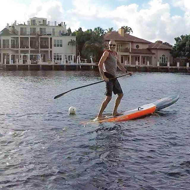 SouthFloridaSUP's tweet photo. Buoy workout this morning. I needed (still need) that 🏄🏻‍♂️😎
. . .
#sup #jp_australia_sup #qbpaddles #paddler #paddleboarding #southfloridasup #workout #training #morningpractice #fortlauderdale #florida #paddling #paddle #surf https://t.co/SDqy6oOZqy https://t.co/rHAw6raDNM
